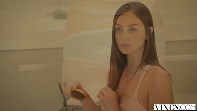 پورنو داغ بدون ثبت نام  گرسنه, دانلود فیلم پورن عاشقانه Kiley جی fucks در یک دختر داغ از یک دوست